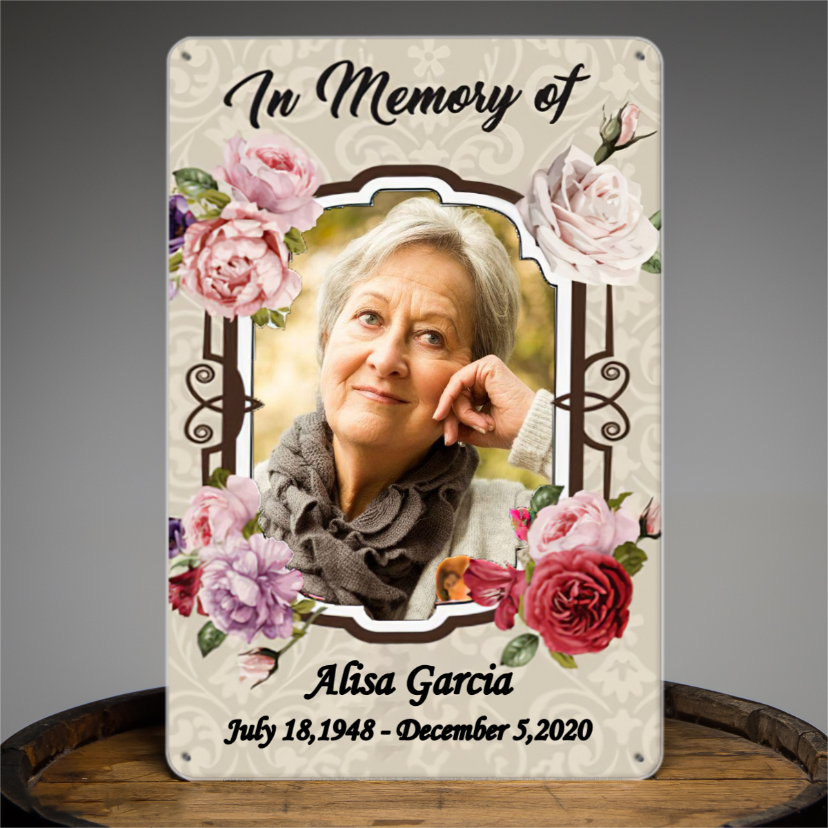 In Memory Mom Tin Signss, grandma loss memorial Tin Signss, loss Tin Signss, graveyard decorations, In memory mama, cemetery photo Tin Signs