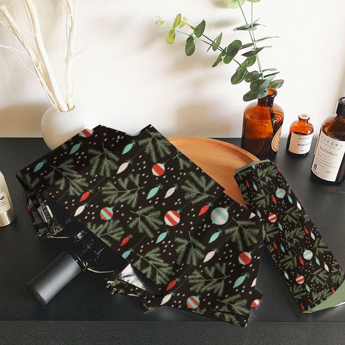 Vintage Ornaments Black Red Patterned Christmas Brushed Polyester Umbrella No.VFWBCS